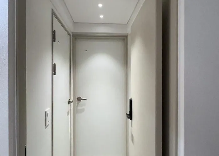 Hotel Staymoment *